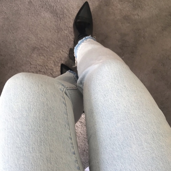 Light Wash High Waisted Mom Jeans - Picture 2 of 7